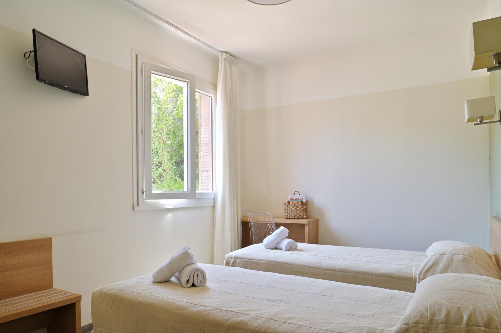 Hotel De Porticcio מראה חיצוני תמונה