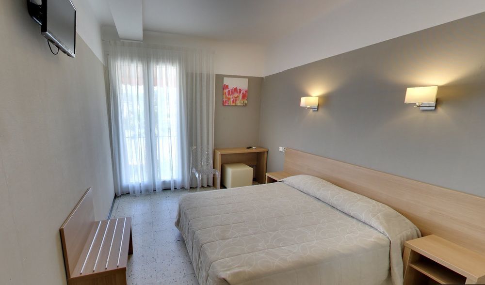Hotel De Porticcio מראה חיצוני תמונה